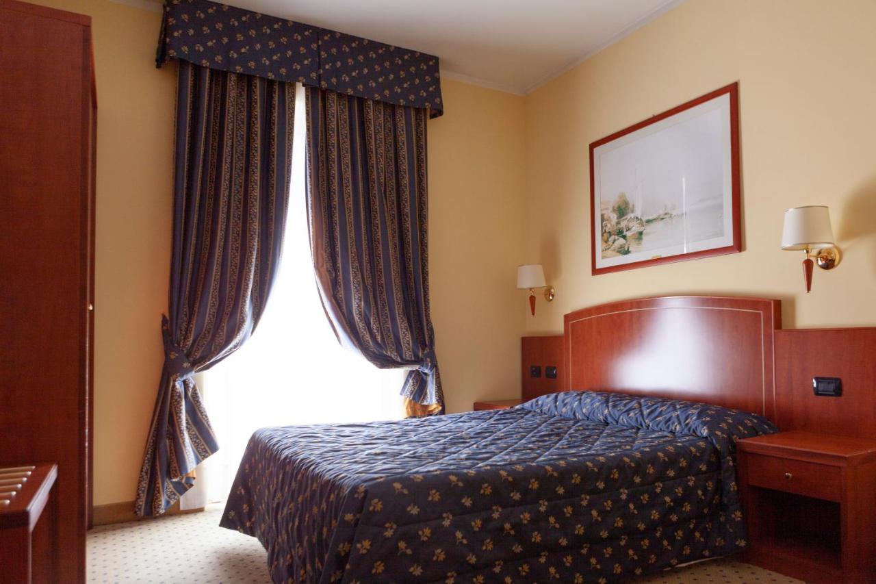 Hotel Olivo Arco Esterno foto