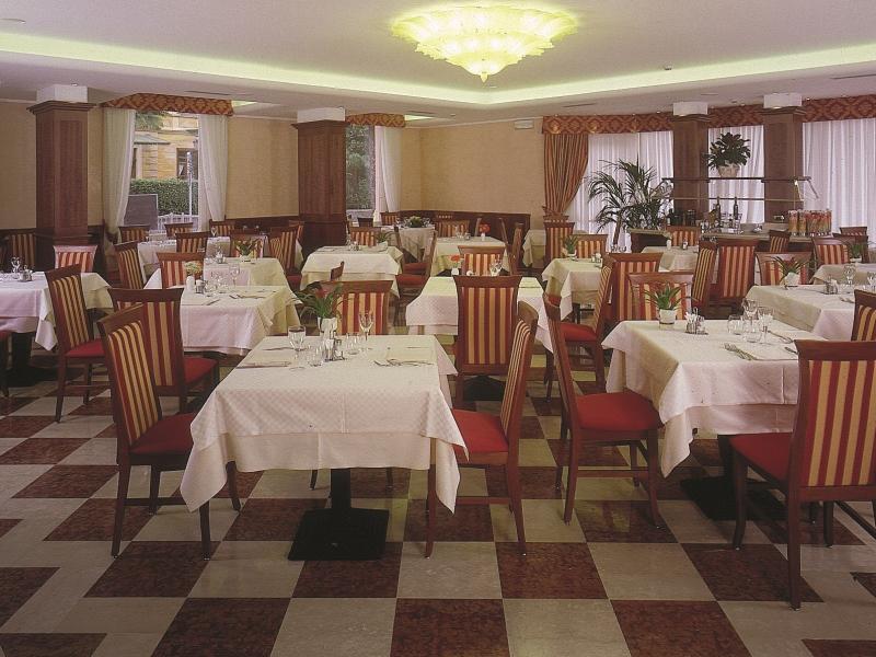Hotel Olivo Arco Esterno foto